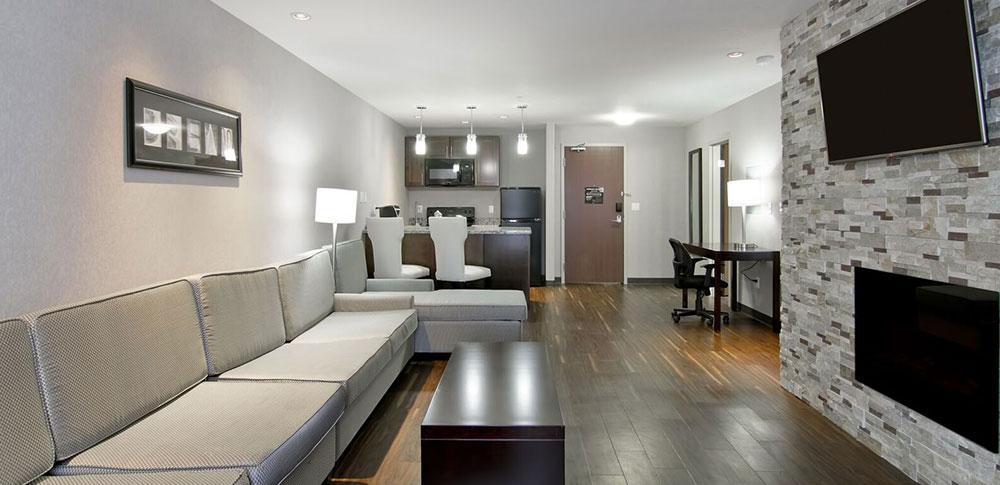 Home Inn & Suites Regina Airport Extérieur photo